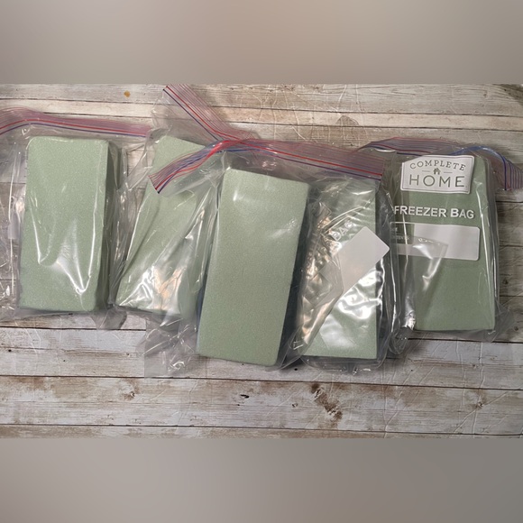 RESERVED FB 5PC FloraCraft Floral Dry Foam 5 Piece Bricks Green & other syrofoam - Picture 9 of 14
